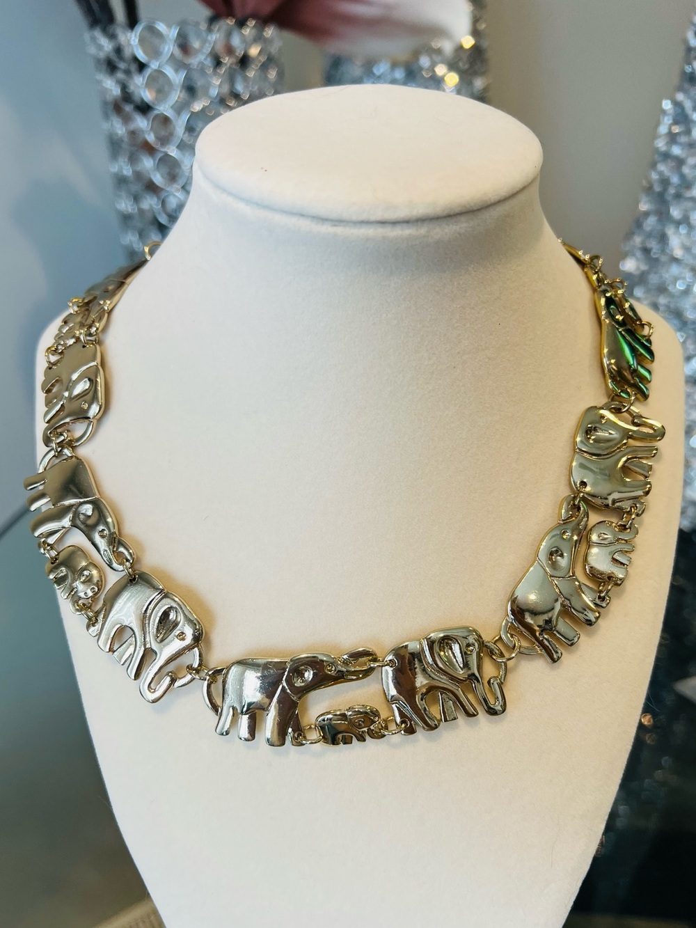Gold Fashion Elephant Link Necklace - Women Jewelry